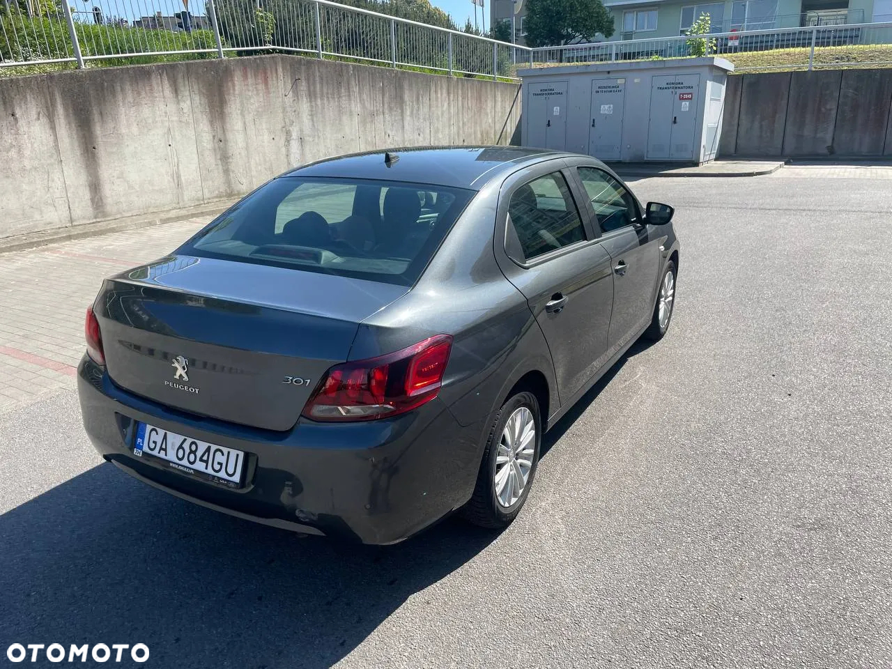 Peugeot 301 1.6 VTi Allure EU6 - 6