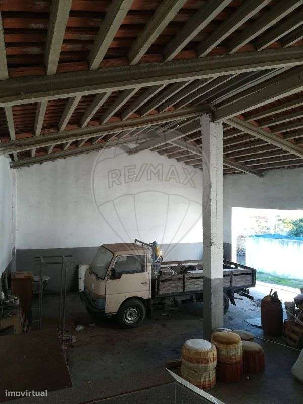 Moradia T5 para venda-20