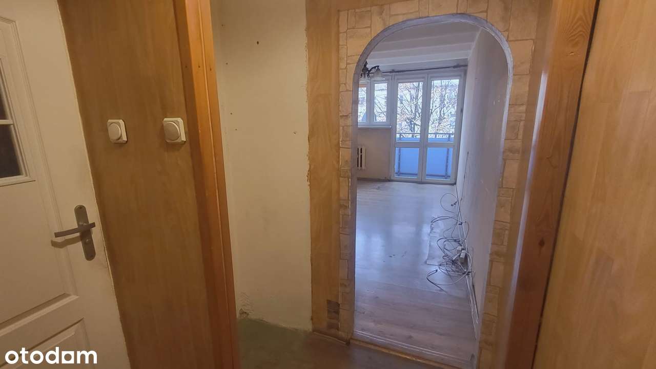 Ul Spiżowa 2 pok  balkon od podwórka blok-5