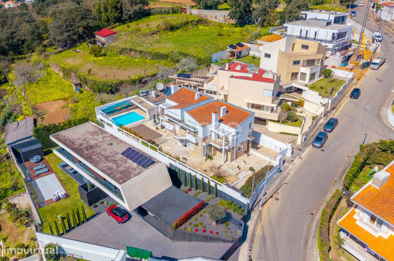 MORADIA T4 VISTAS DOURO - Grande imagem: 4/60