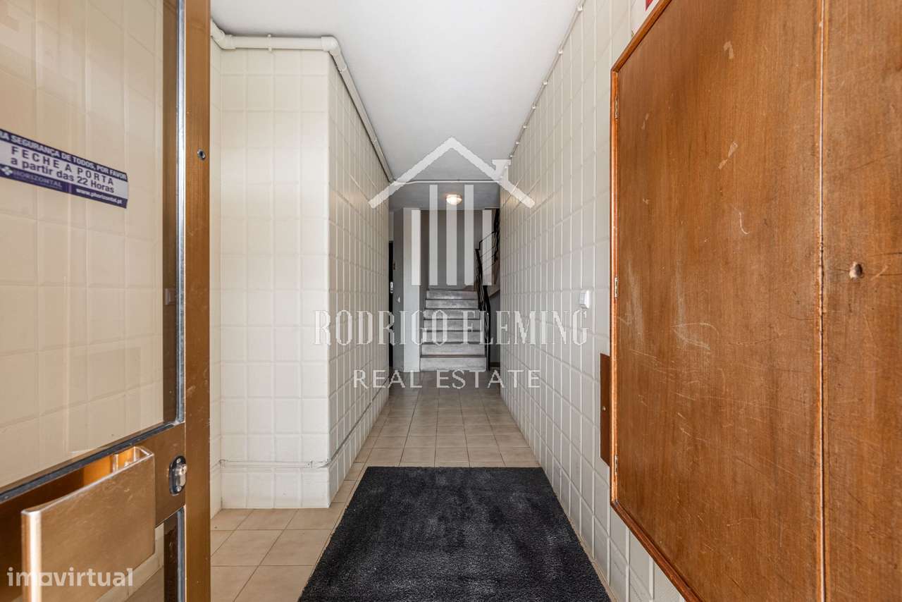 Apartamento T3 em Miramar-6