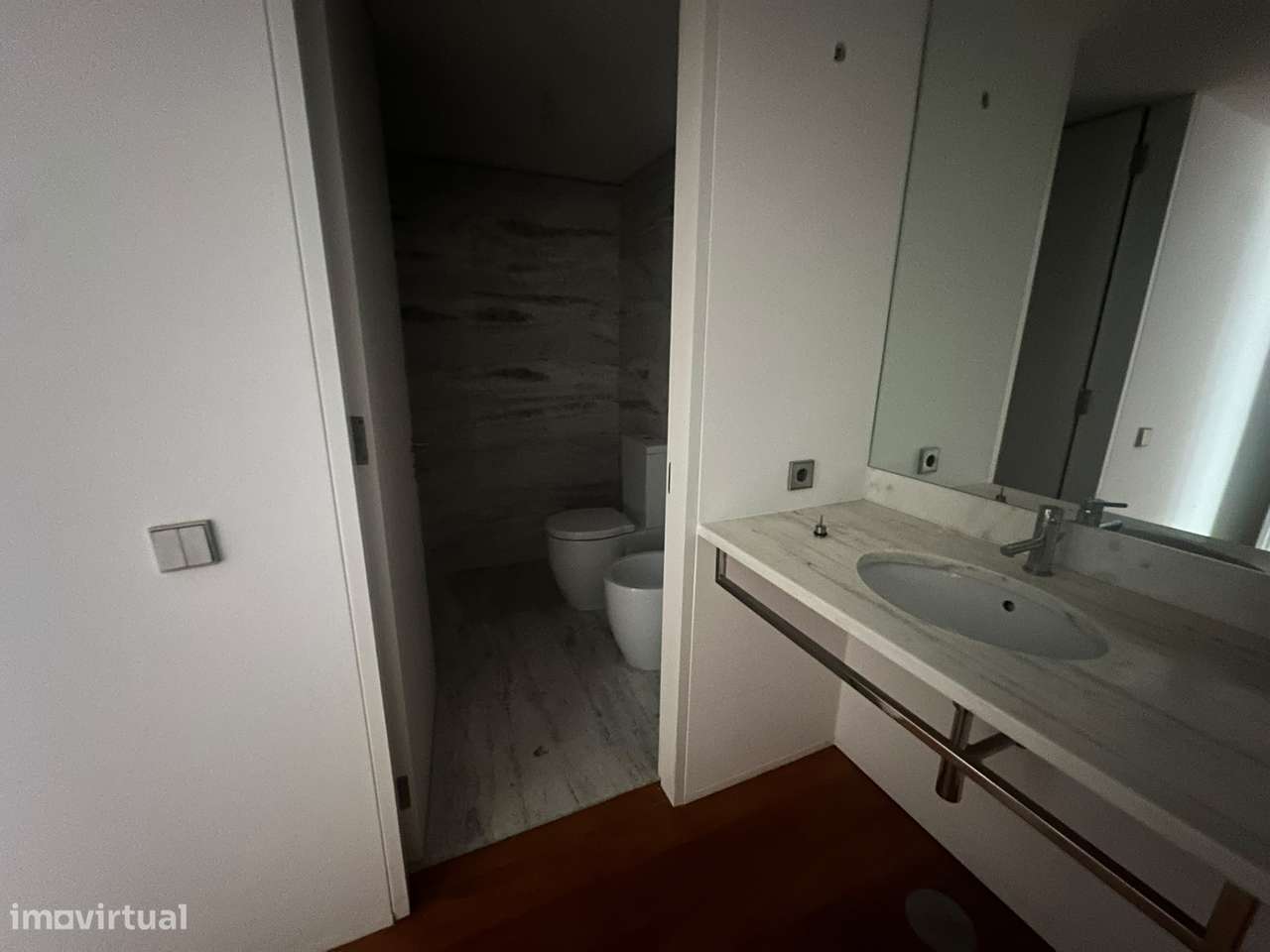 Apartamento T3 à venda no Campo Alegre - Porto-11