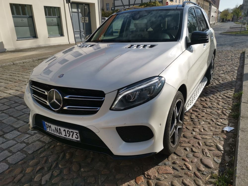 Mercedes-Benz GLE W166 (2015-2019) 350 d 4Matic 9G-TRONIC 2016