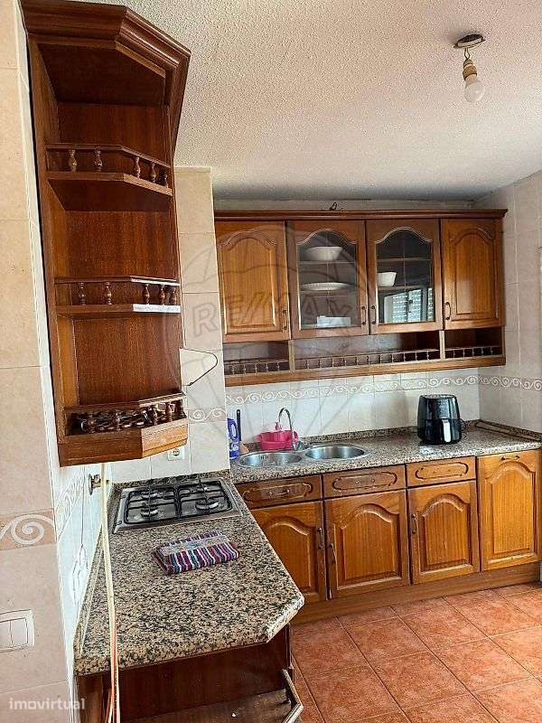 Apartamento T2 para arrendamento - Grande imagem: 2/13