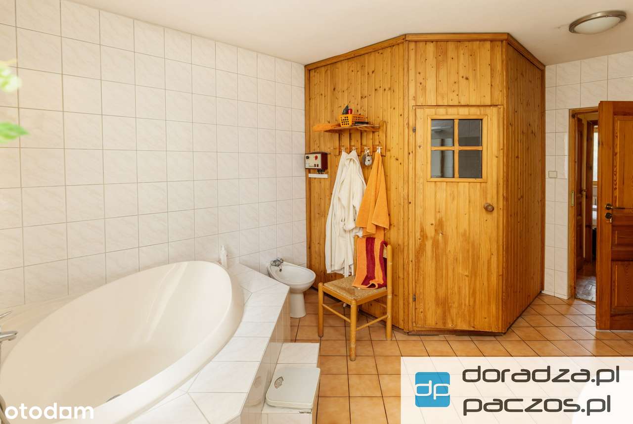 Dom inwestycyjny z potencjałem/ 7 pokoi/ sauna/ 226 m²/ Ołtaszyn-19