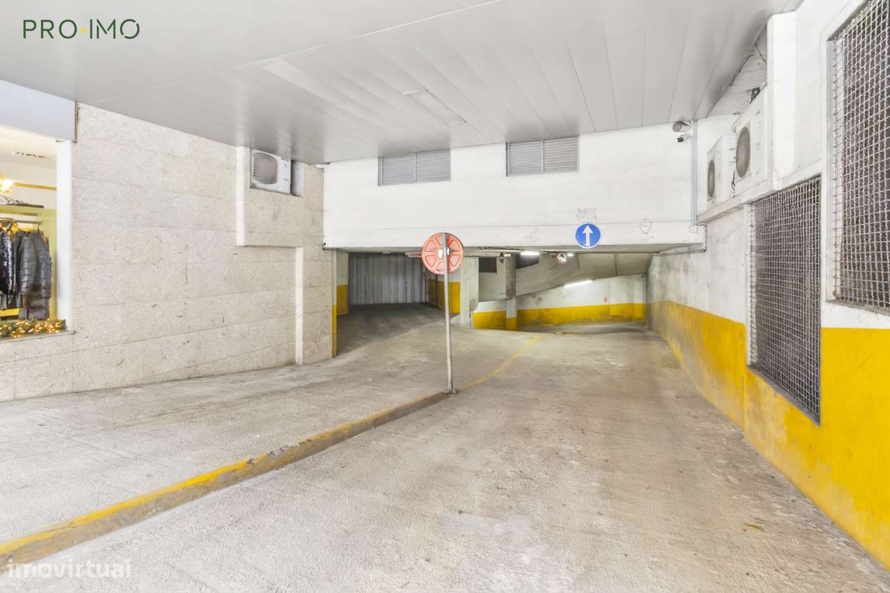 Lugares de Garagem no Centro de São João da Madeira - Grande imagem: 2/9