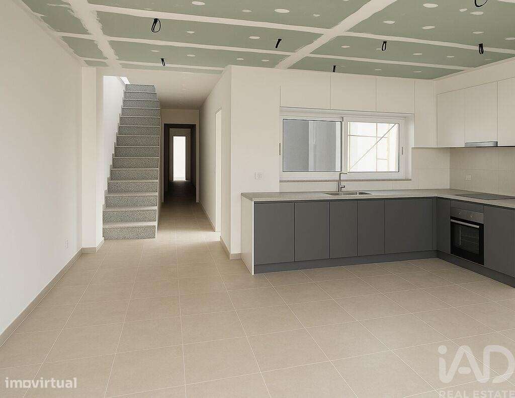 Casa / Villa T3 em Benfica do Ribatejo de 185,00 m2 - Grande imagem: 5/18