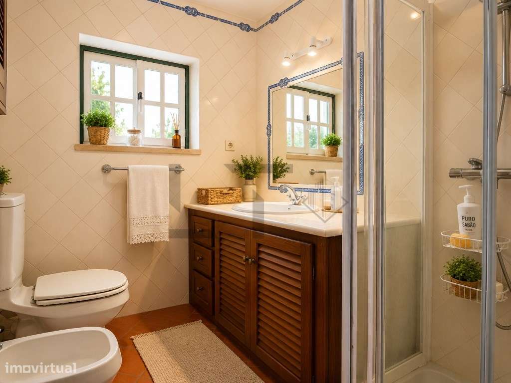 Moradia de Sonho T4+1 para Venda com Total Vista Mar, junto à Praia...-22