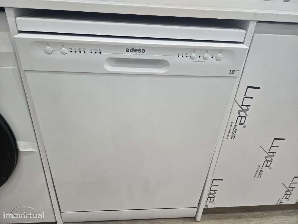 T3 totalmente remodelado (a estrear) | 85 m² | Cacém - zona tranqui...-17