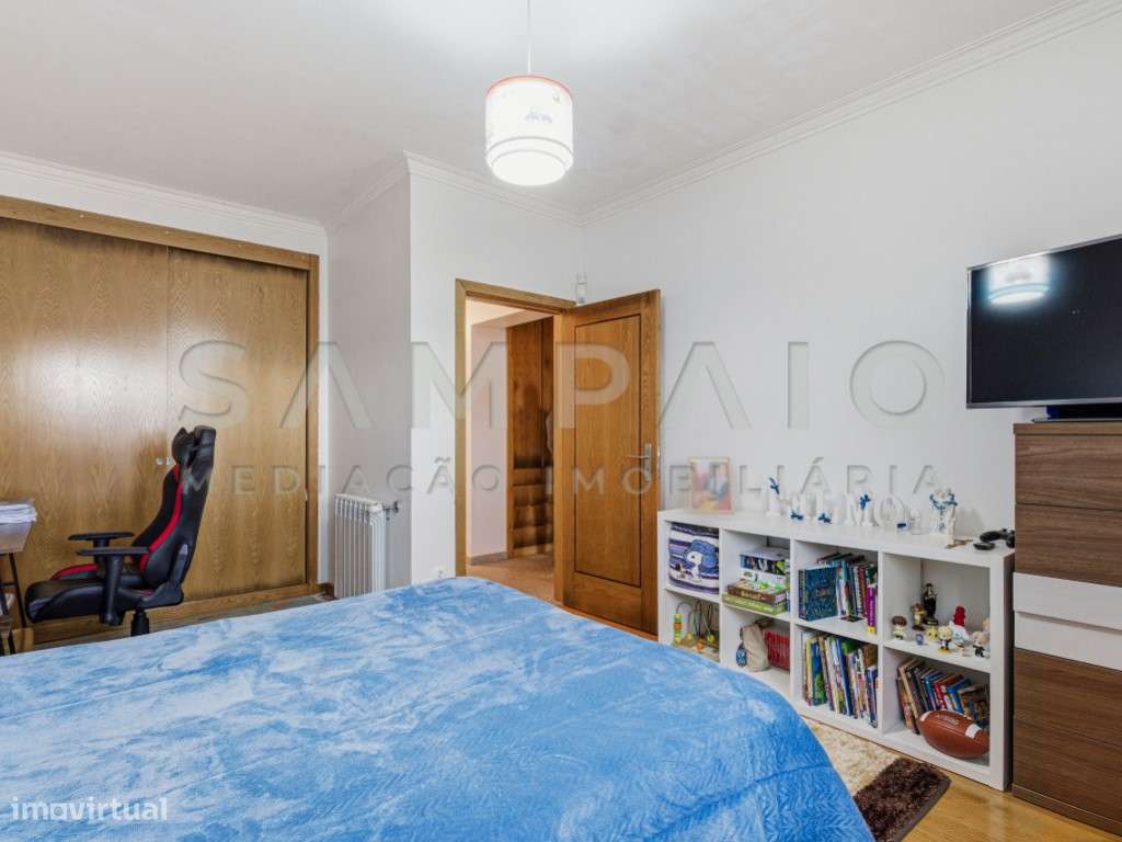 Moradia T4 - Jovim!-24