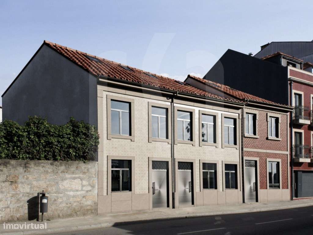 Moradia T3+1 em construção | Oliveira Monteiro-0