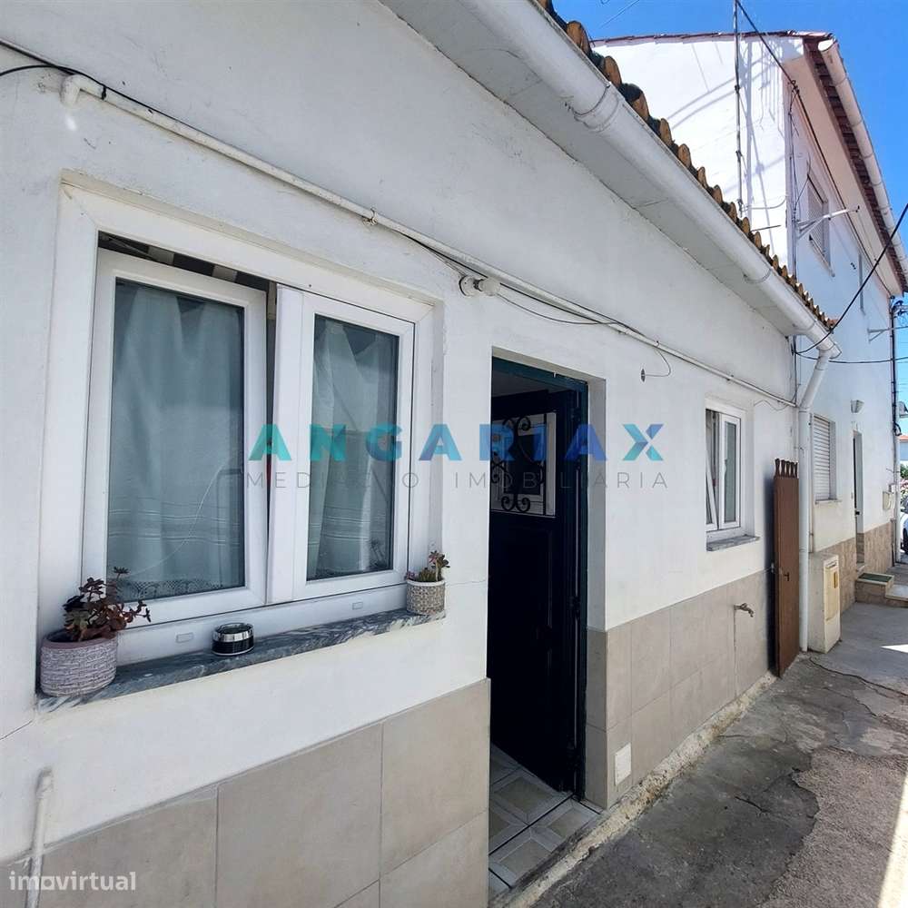 ANG966 - Moradia T3 para Venda em Calvaria de Cima, Porto de Mós. - Grande imagem: 4/12