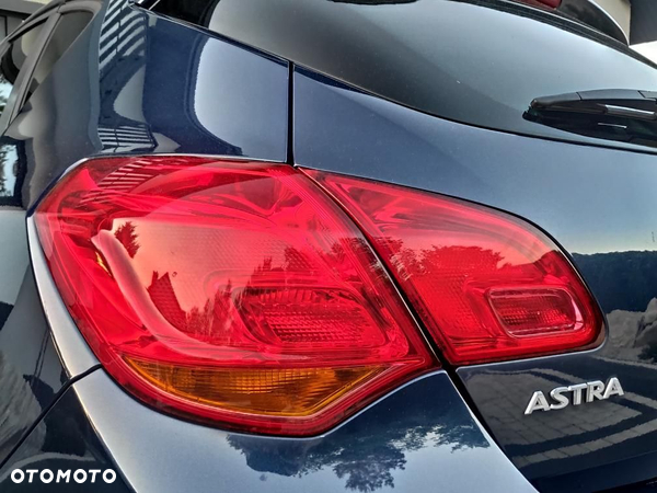 Opel Astra 1.4 Turbo Active - 19