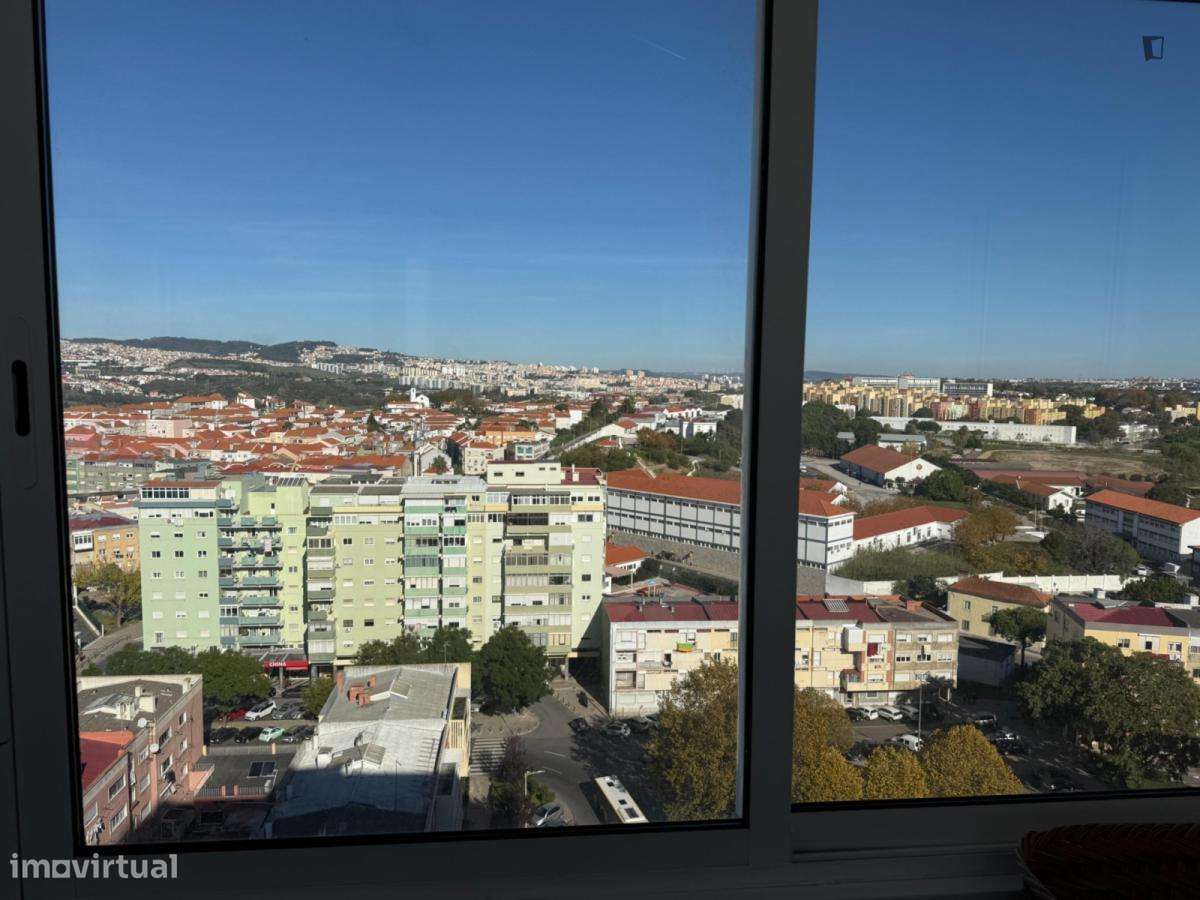 Quarto - localizado em Pontinha Lisbon - Grande imagem: 5/9