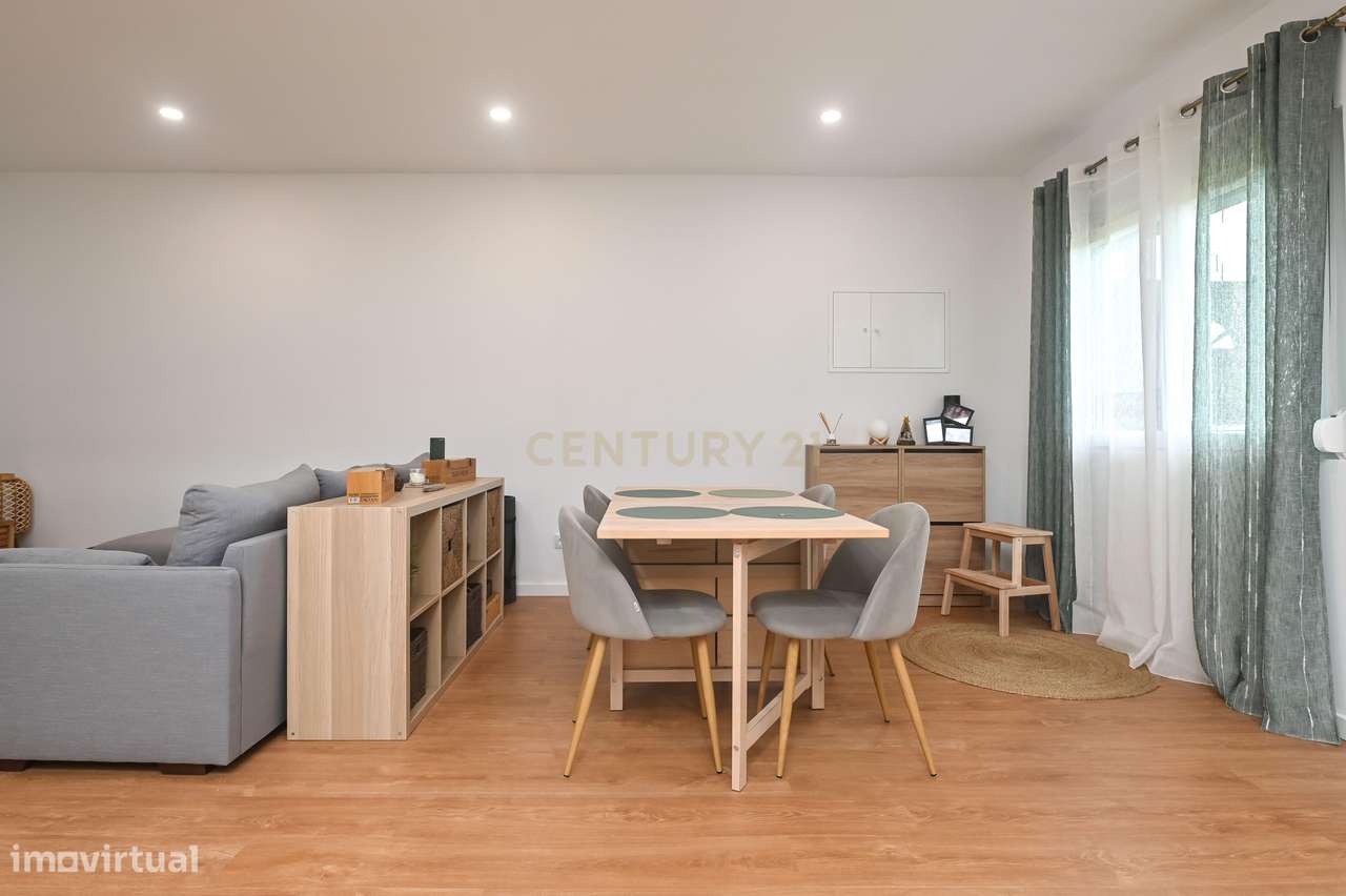 Apartamento Renovado T2 em Pinhal Novo - Grande imagem: 4/27