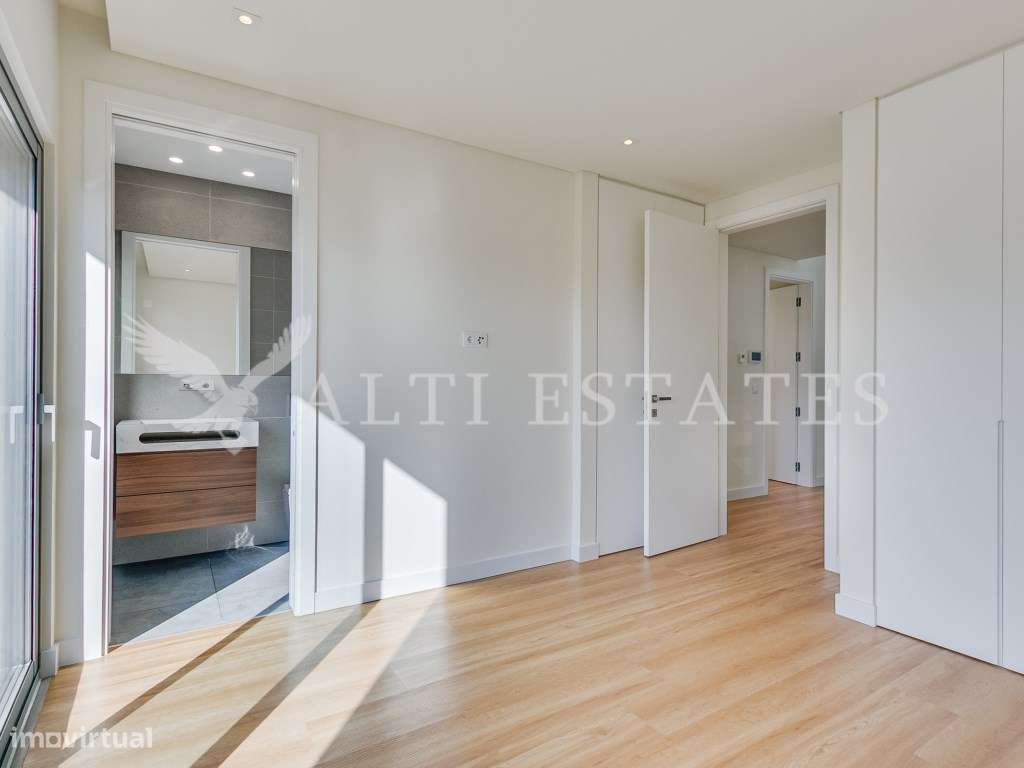 Moradia Contemporânea T4 com Acabamentos Premium e Vista 360º em Mu...-33