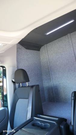 Volkswagen CRAFTER - 25