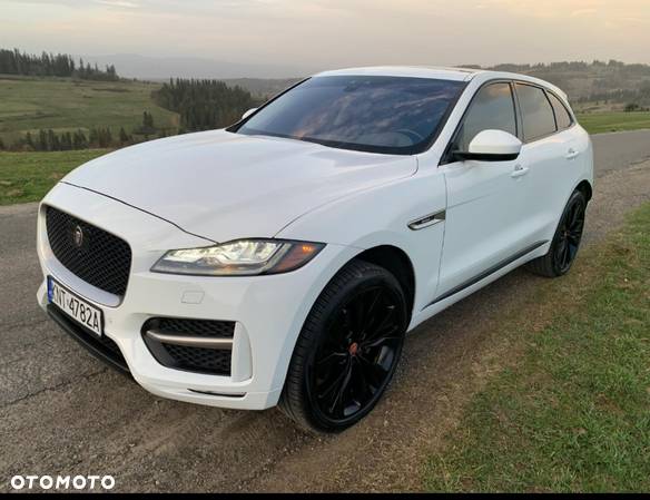 Jaguar F-Pace 2.0 i4P AWD R-Sport - 2