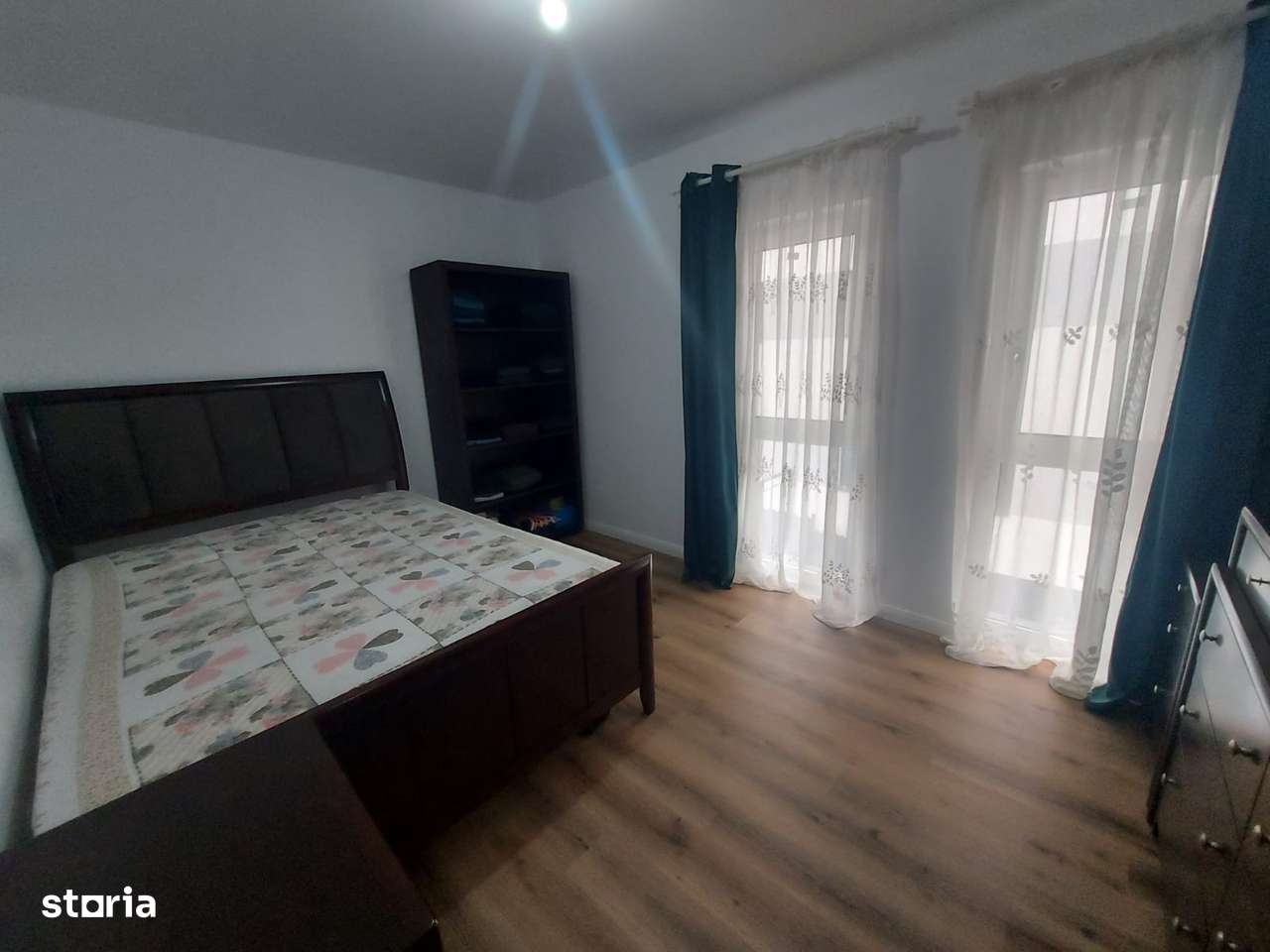 Casă cu 4 camere încălzire în pardoseală, terasă acoperită și pivniță-14