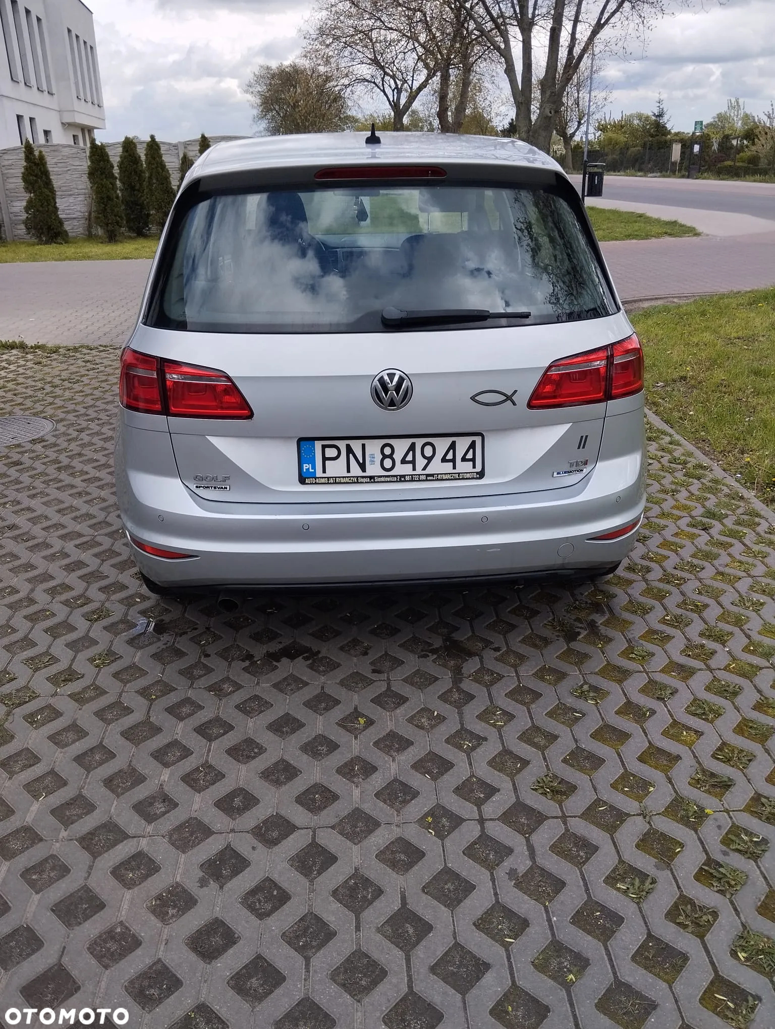 Volkswagen Golf Sportsvan 1.6 TDI BlueMotion Comfortline - 2