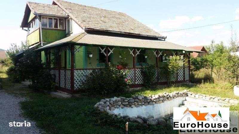 Casa de vanzare in Alba Iulia - Imagine principală: 2/10