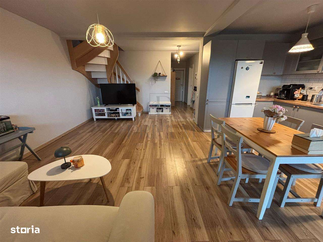 EXCLUSIVITATE - COMISION 0 - DUPLEX MOBILAT UTILAT - ZONA EXCELENTA - - Imagine principală: 2/14