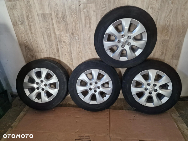 Koła Felgi Alu 205/60R16 Opel Combo E Berlingo IV Partner IV Rifter 2022 - 1