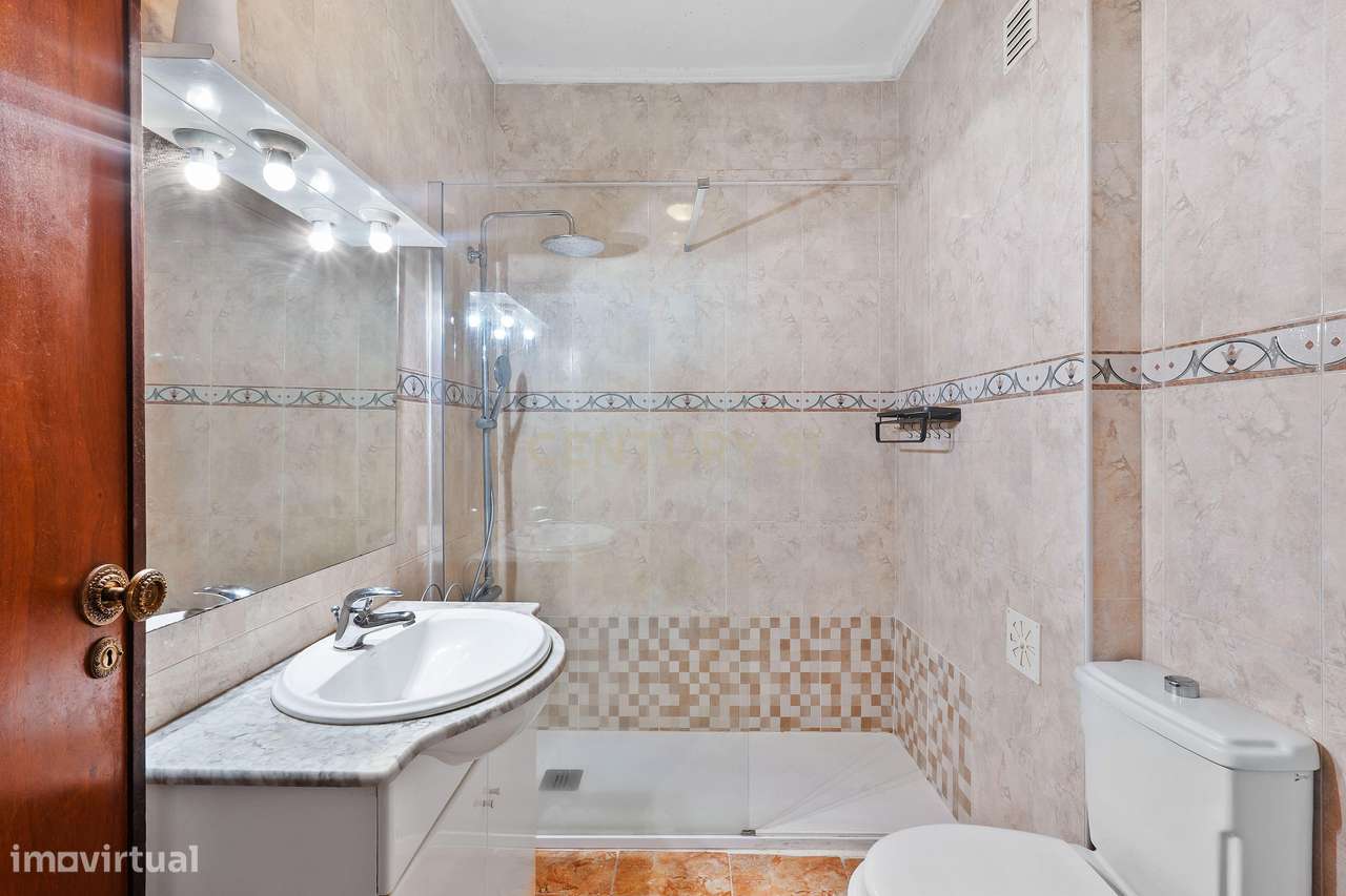 Apartamento T3 em Agualva Cacém-11