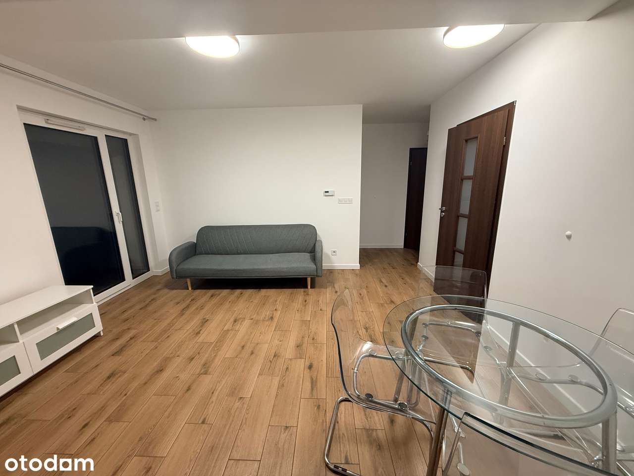 Leszno Jesionowa 3-pokojowe, miejsce parkingowe - Pełny obrazek: 1/9