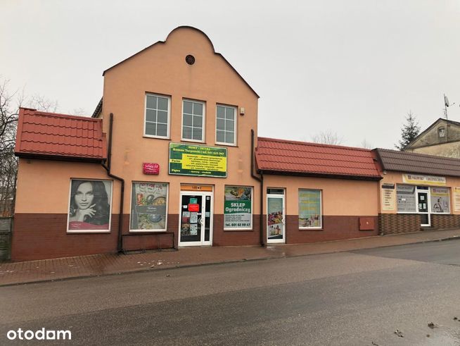 Budynek usługowo-handlowo-biurowy, centrum Skępego