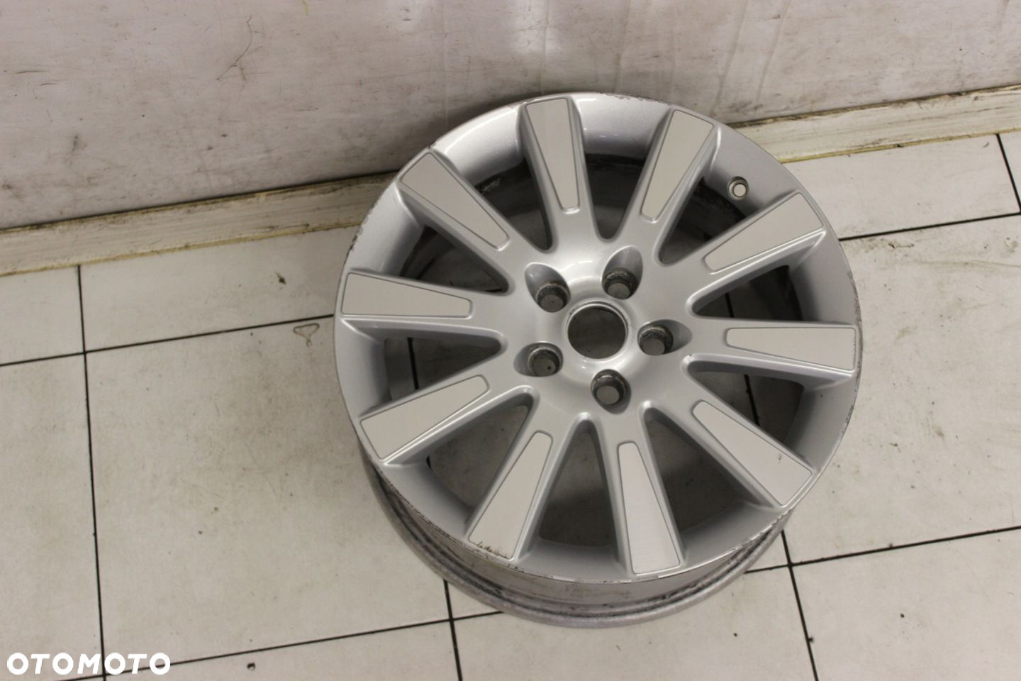 FELGI ALUMINIOWE FORD FOCUS 17" 7J ET50 5x108 - 10