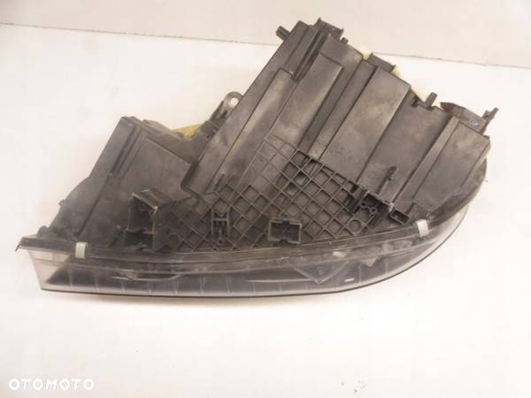 BMW 2 F45 F46 LAMPA PRZEDNIA PRAWA OE 7422574-01 - 4