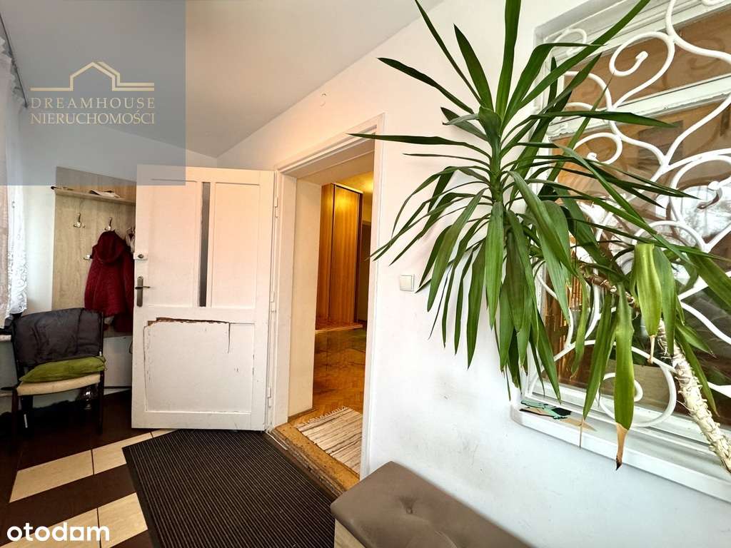 Dom z potencjałem dla rodziny lub biznesu-14