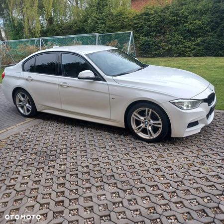 BMW Seria 3 318d M Sport EU6 - 10