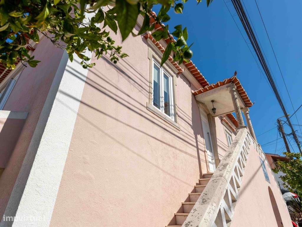 Casa Histórica com Vistas para o Palácio da Pena em Sintra-9