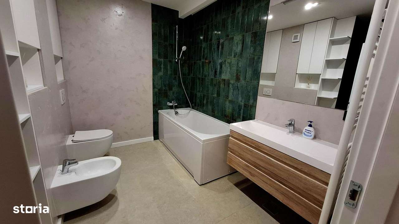 OPORTUNITATE- De vanzare penthouse finisat , mobilat/utilat-6