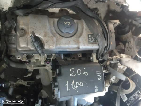 Motor Peugeot 206 1.1i Ref: HFZ - 1