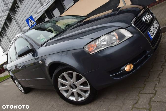 Audi A4 Avant 2.5 TDI - 11