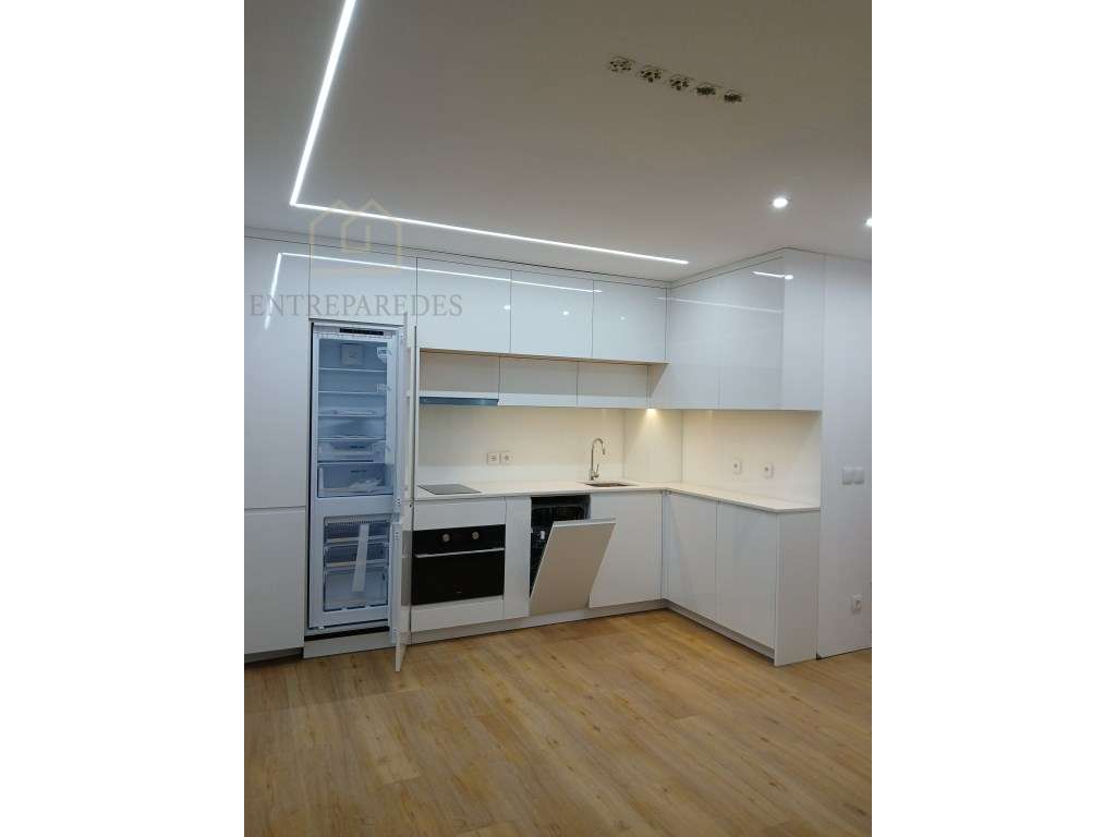 Studios City On - Apartamento T1 com varanda para comprar no centro... - Grande imagem: 2/60