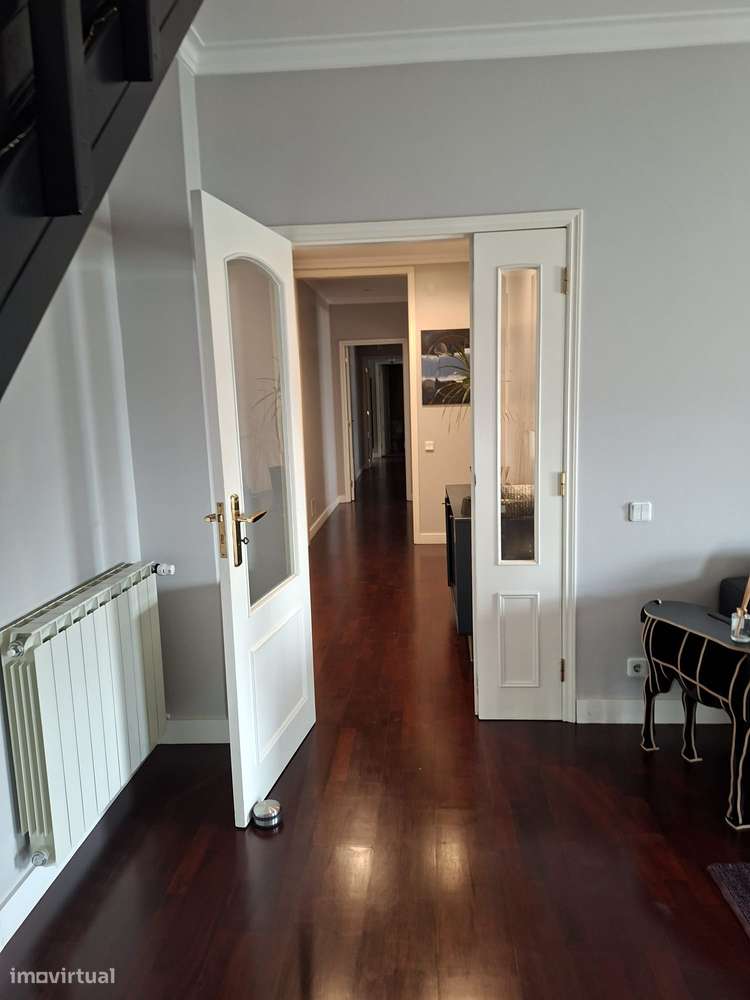 Fabuloso T4 Duplex no Centro de Leiria - Grande imagem: 4/13