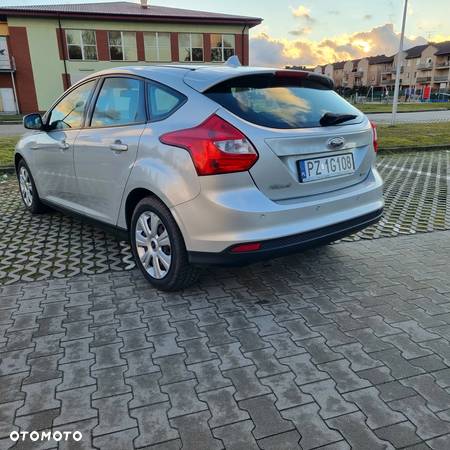 Ford Focus 1.0 EcoBoost Edition - 4