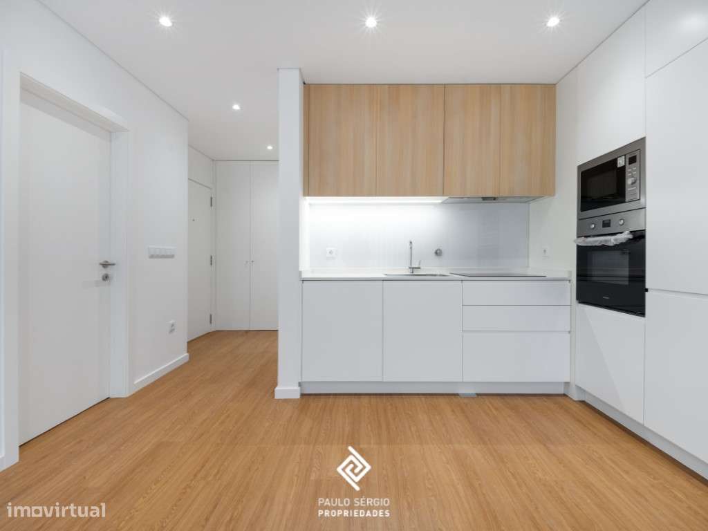 Arrenda-se T2 novo no Centro de Espinho, a 300m das praias e Estaçã... - Grande imagem: 3/15