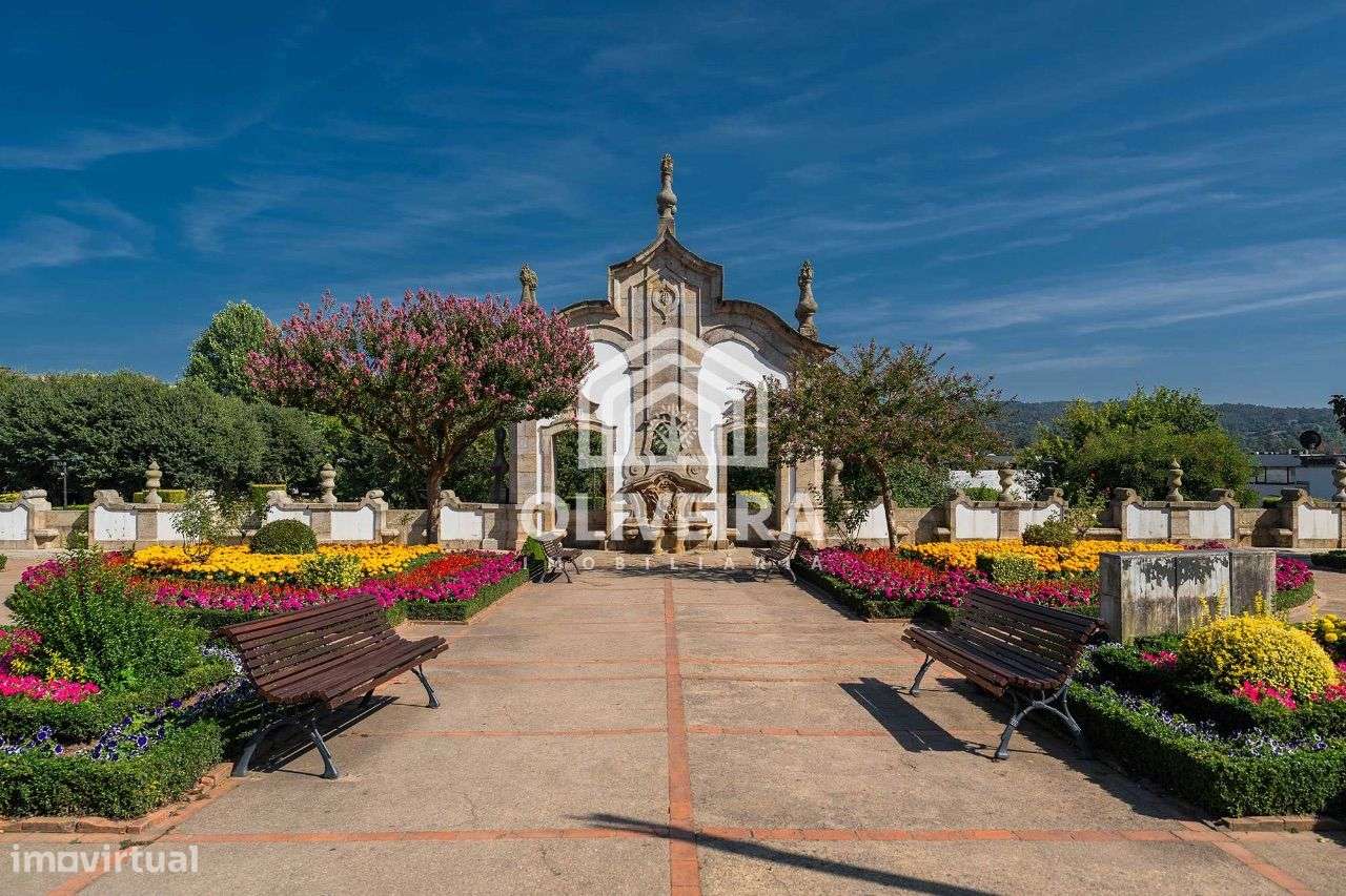 Prédio Centenário com projeto aprovado no centro de Barcelos-42