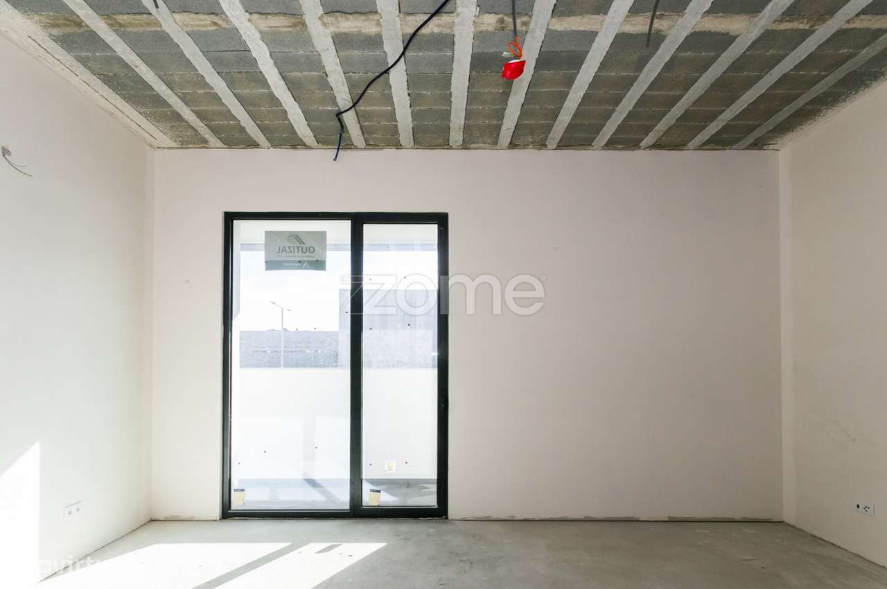 Loja nova para arrendamento em V.N. Famalicão - Grande imagem: 4/20