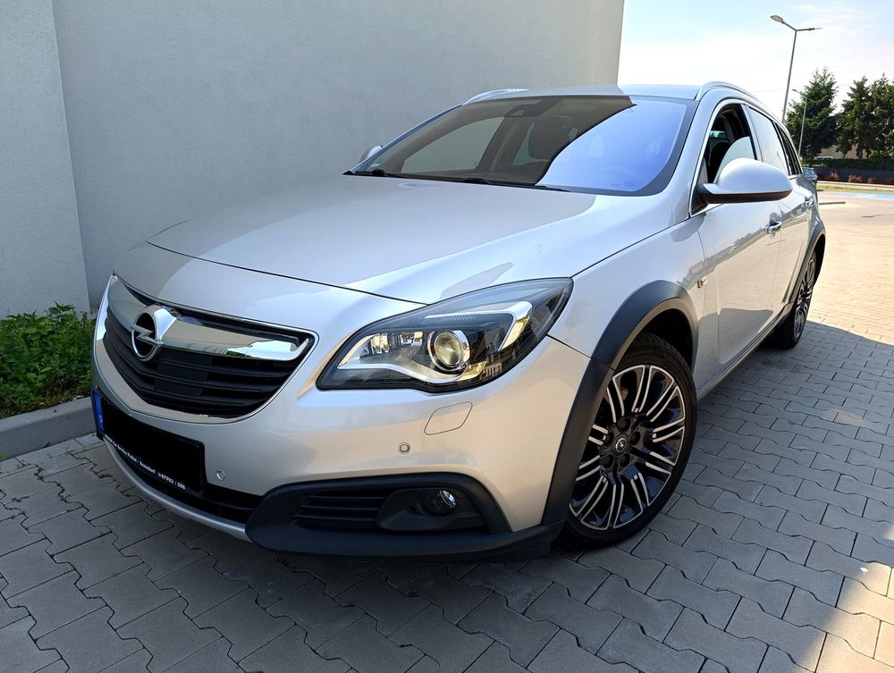 Opel Insignia A (2008-2017) 2.0 CDTI 4x4 Automatik Business Edition 2015