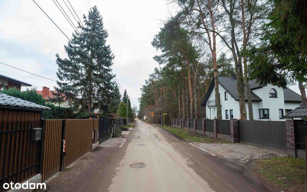 3 pok. z dużym tarasem i działką w centrum Marek-18