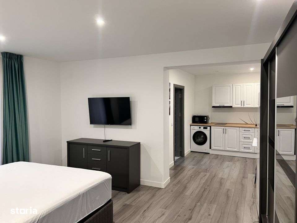 garsoniera lux  tip studio ultracentral aproape de Spital - Imagine principală: 2/7