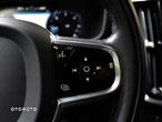 Volvo XC 40 T3 Geartronic Inscription - 31