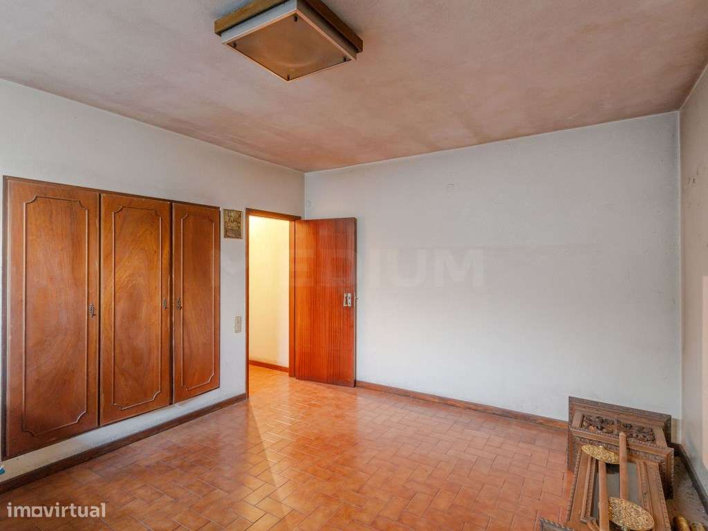 Moradia no centro da cidade-26