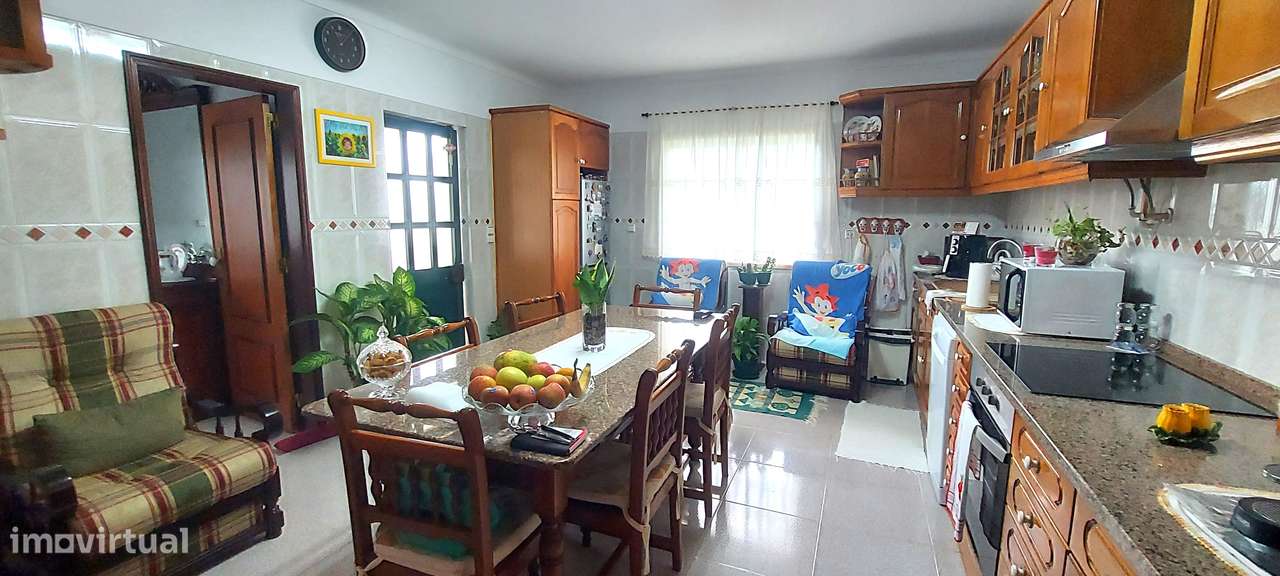 PINHAL NOVO - T3 Quintinha com Moradia e Piscina-18